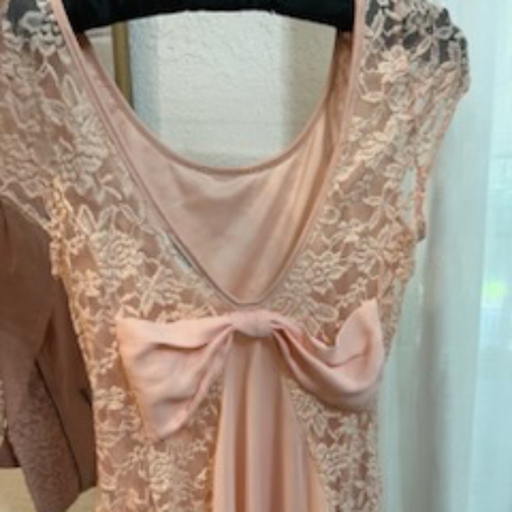 Pink lace top with bow